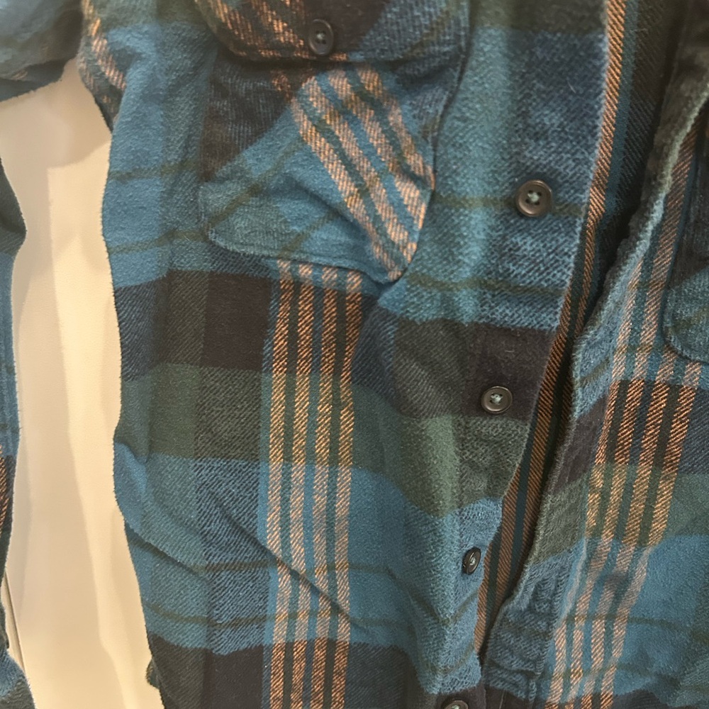 Boys RVCA green flannel shirt - Picture 3 of 6